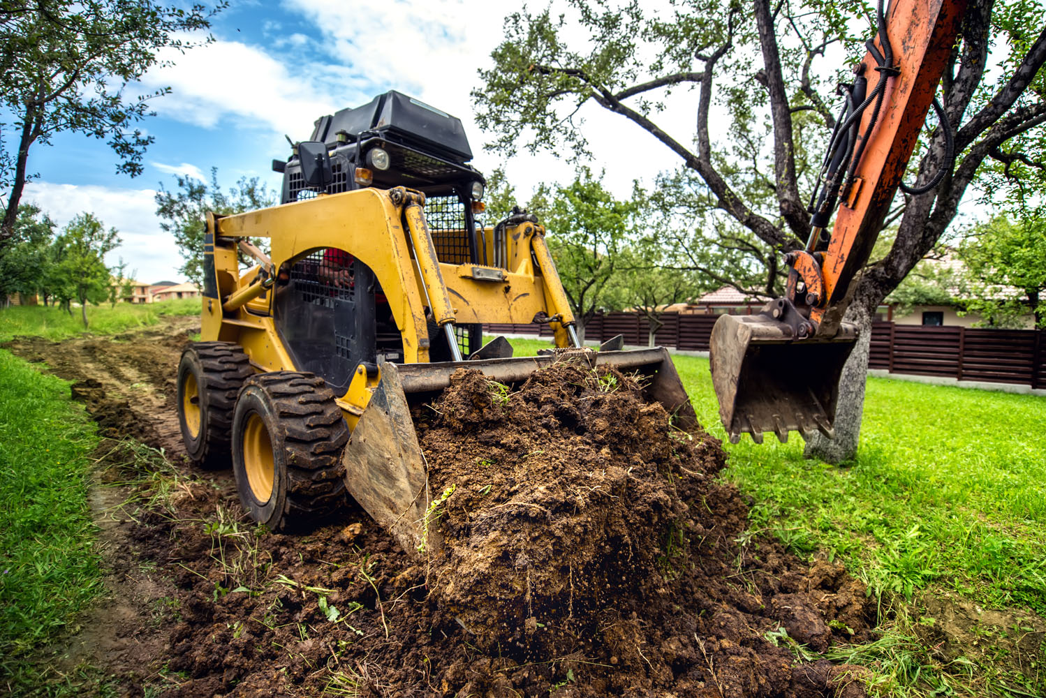 Terrassement, démolition et assainissement à La Queue-lez-Yvelines (78490) et à Sorel-Moussel (28260)- Ent Bengler dans le Val d'Oise (95),  les Yvelines (78) et les Hauts-de-Seine (92)