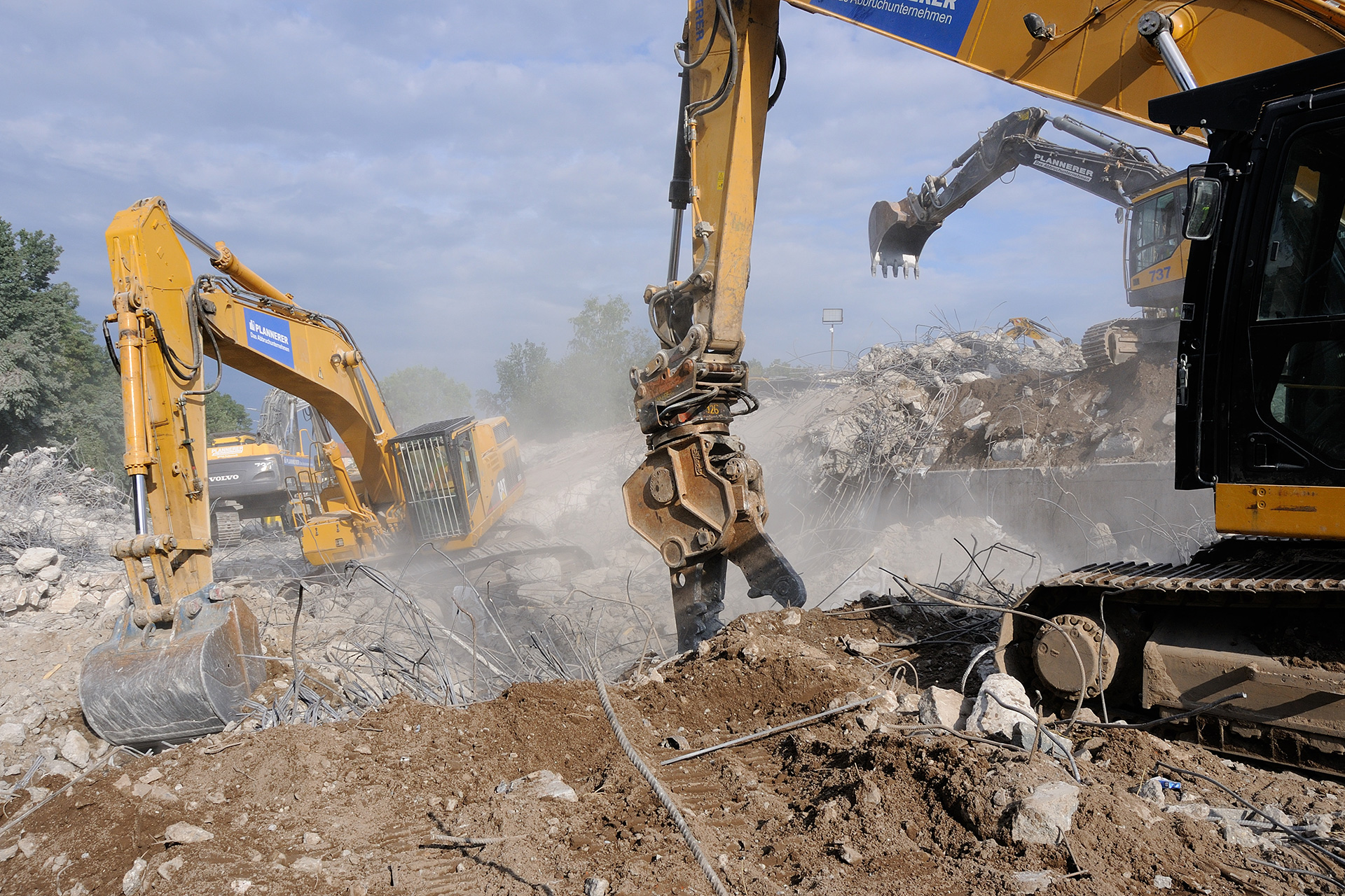 Entreprise de démolition dans le Val d'Oise (95),  les Yvelines (78) et les Hauts-de-Seine (92)